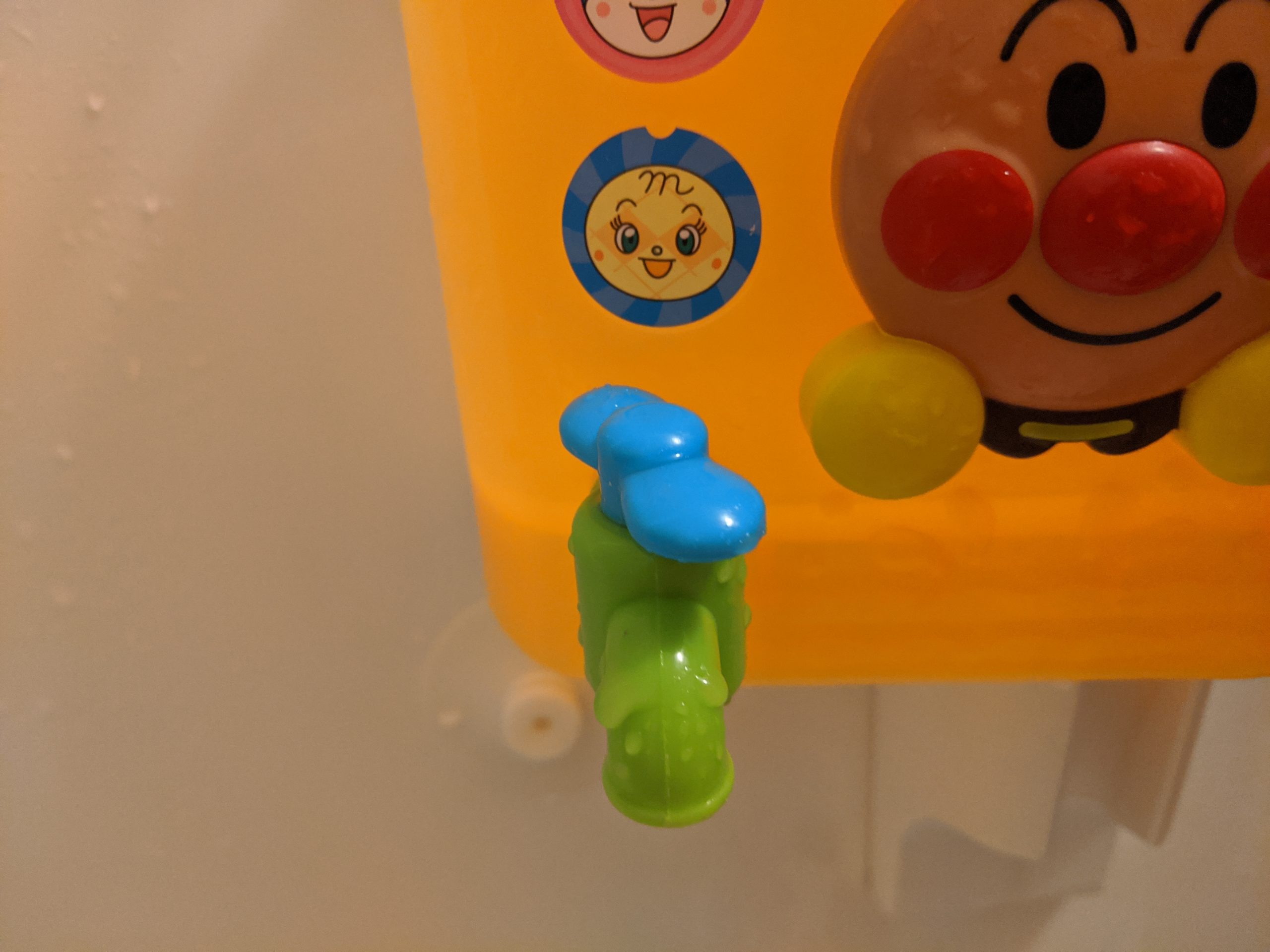 アンパンマン　お風呂用おもちゃ　蛇口